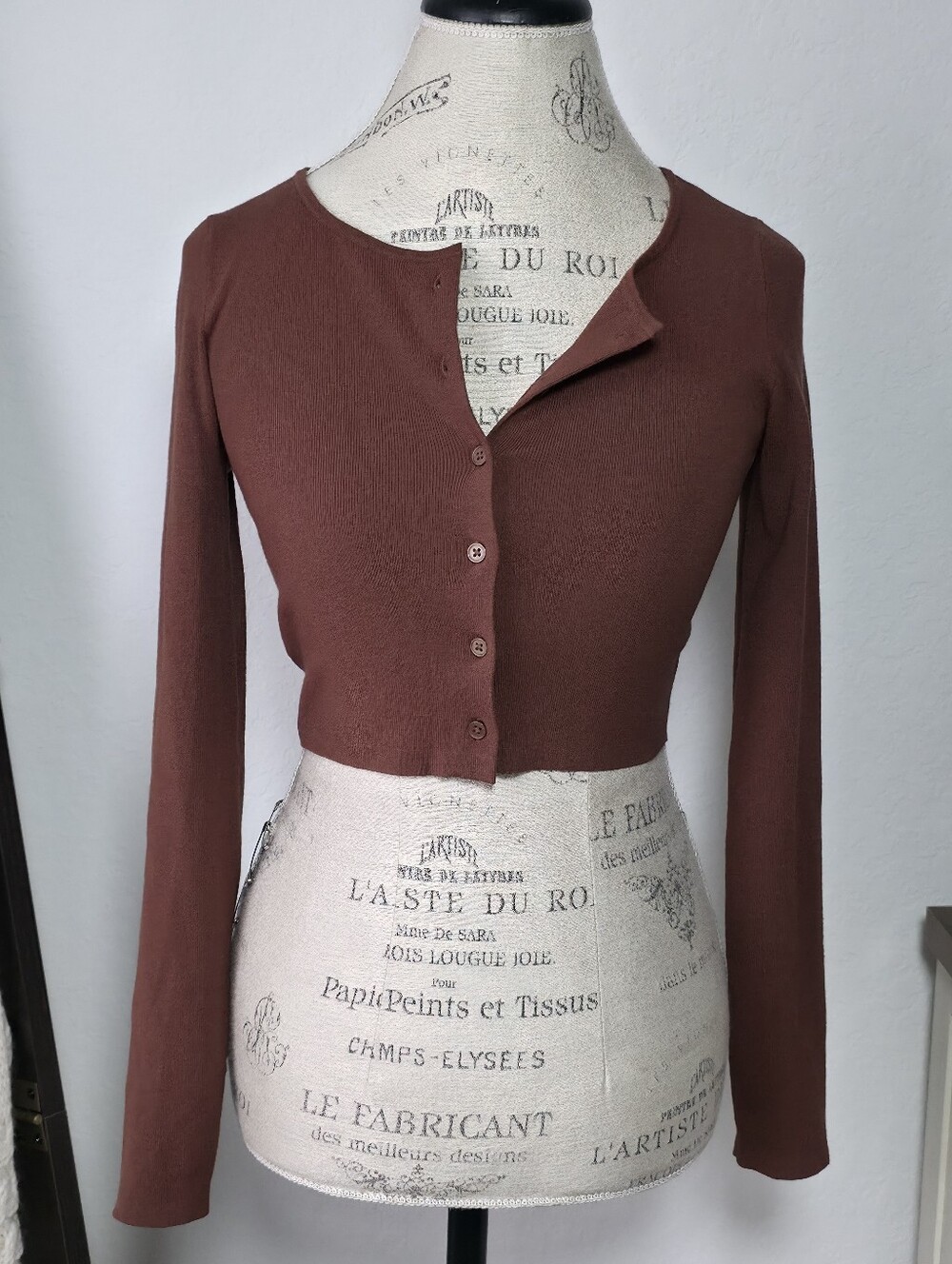 Sunday Best Izzy Cardigan, XS, Cropped, Color Cognac, Button Down Crewneck